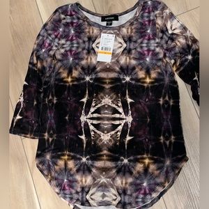 Karen Kane Multiprint top